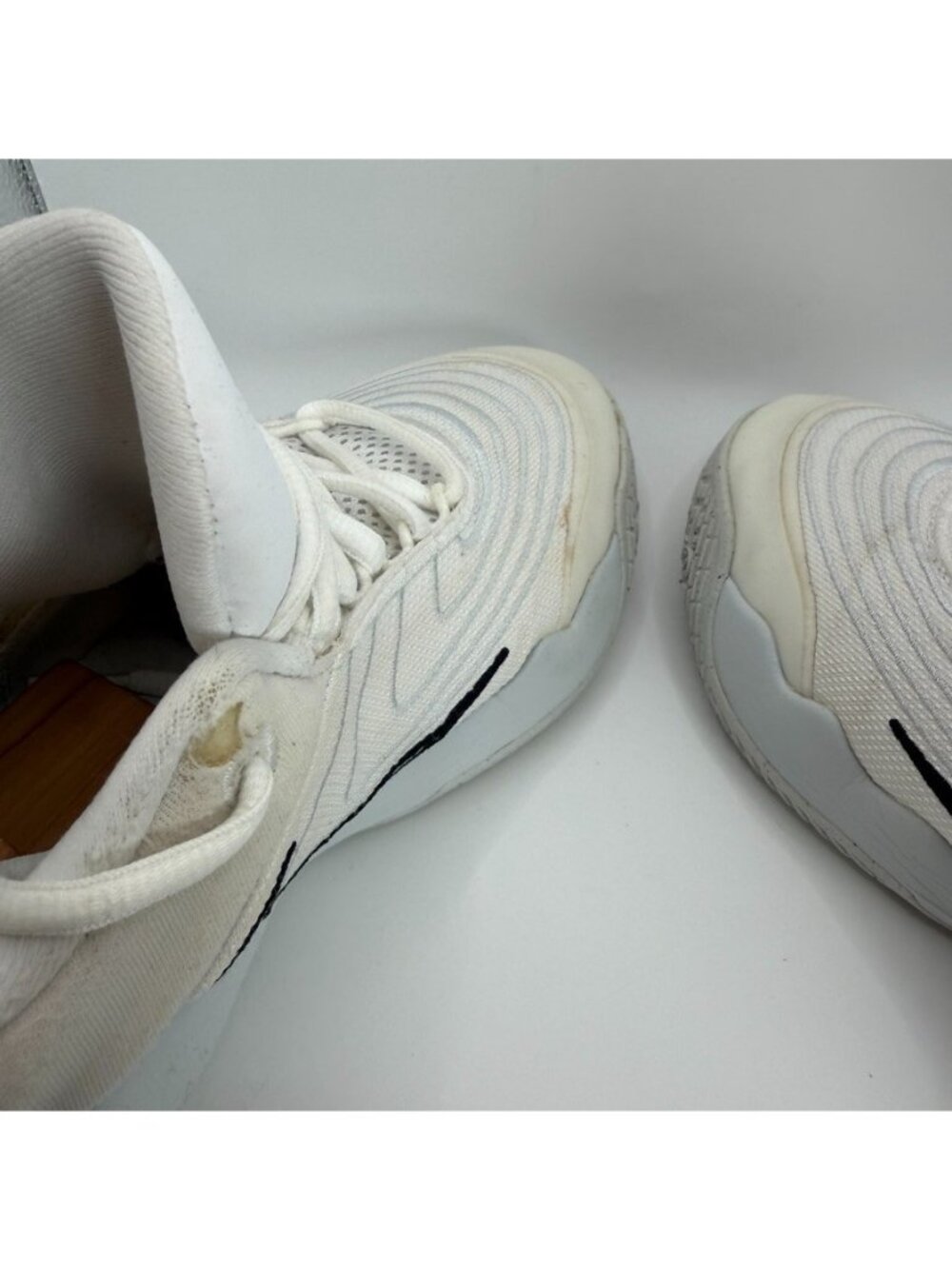 Nike Giannis Immortality 4 Shoes Mens Size 8 White Pure Platinum Running Gym - Picture 11 of 15